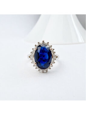 Vintage Avon Majestic Princess Faux Sapphire Cocktail Ring.